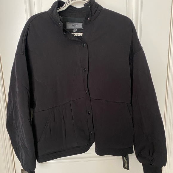 Blank NYC Firelight Quilted Jacket (BLACK) - Picture 2 of 4